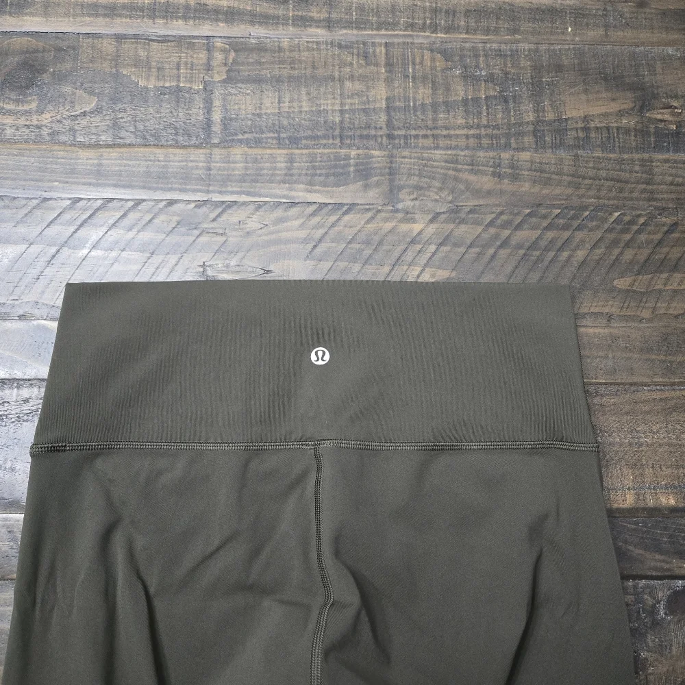 LULULEMON Wunder Under Luxtreme Crop Leggings | 10‎